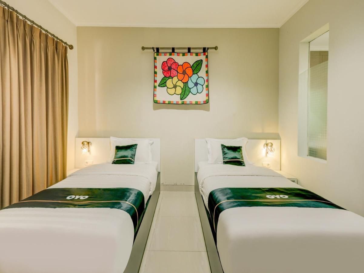 Hotel Collection O 3945 Bale Tardian Syariah Melati Exterior foto