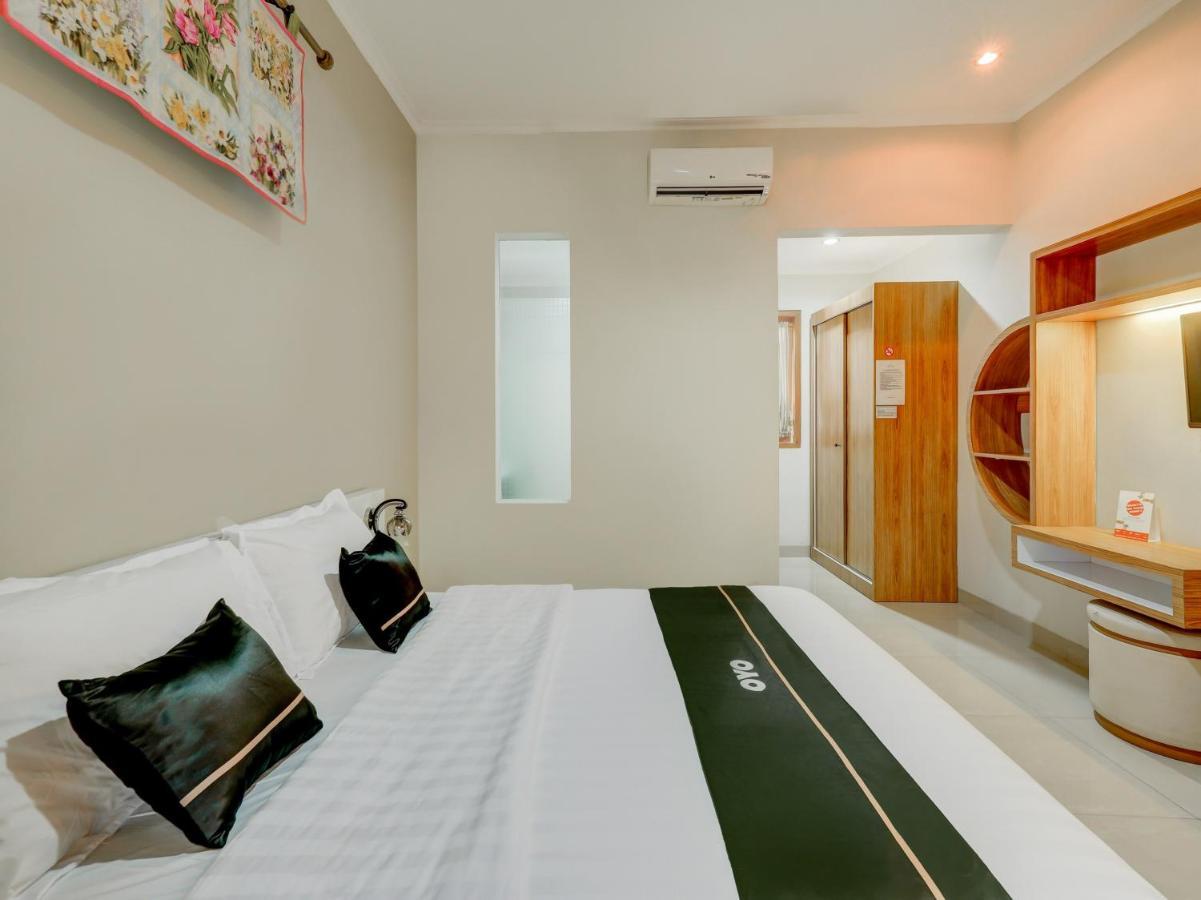 Hotel Collection O 3945 Bale Tardian Syariah Melati Exterior foto
